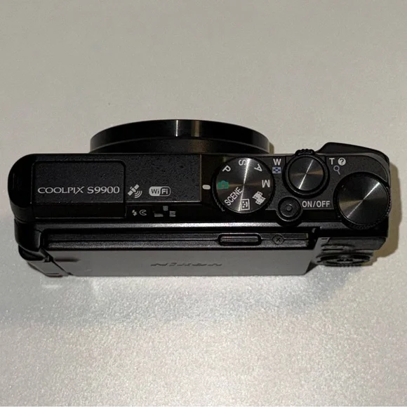 Nikon COOLPIX S9900 Black Digital Camera w/Flip Screen + Charger | Vlog Camera - Picture 11 of 13